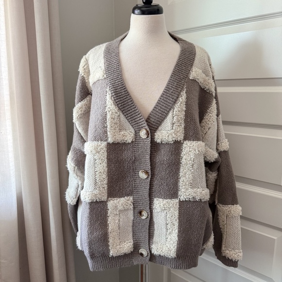 Hudson Gray Wanna Be Close Checkered Cardigan — Size Medium - Picture 2 of 6